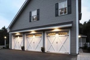 Courtyard Model 377T