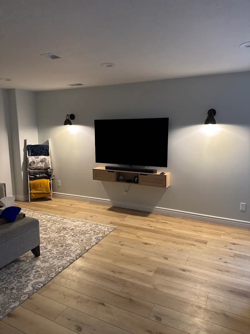 Select Finish Carpentry portfolio photo