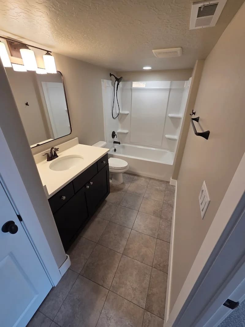 Select Finish Carpentry portfolio photo
