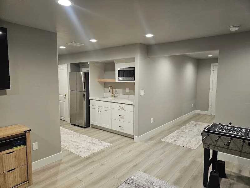 Select Finish Carpentry portfolio photo