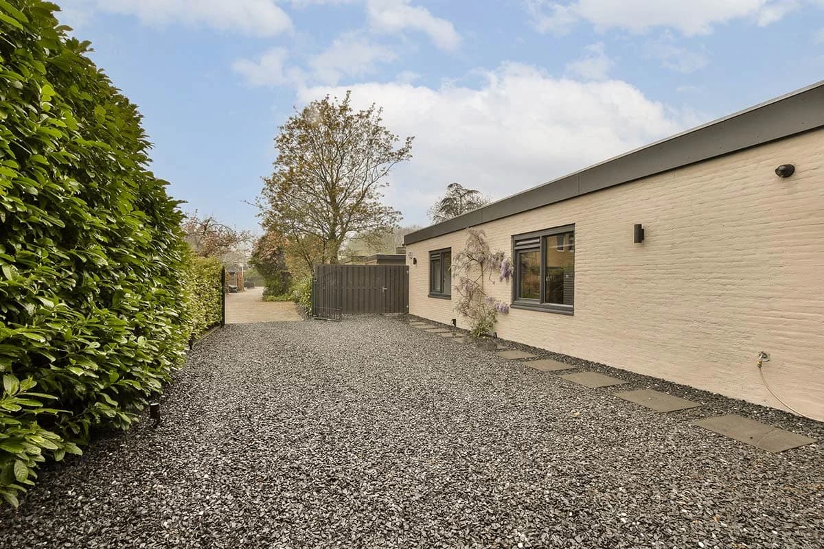 Cook Landscapes - Rock Driveway
